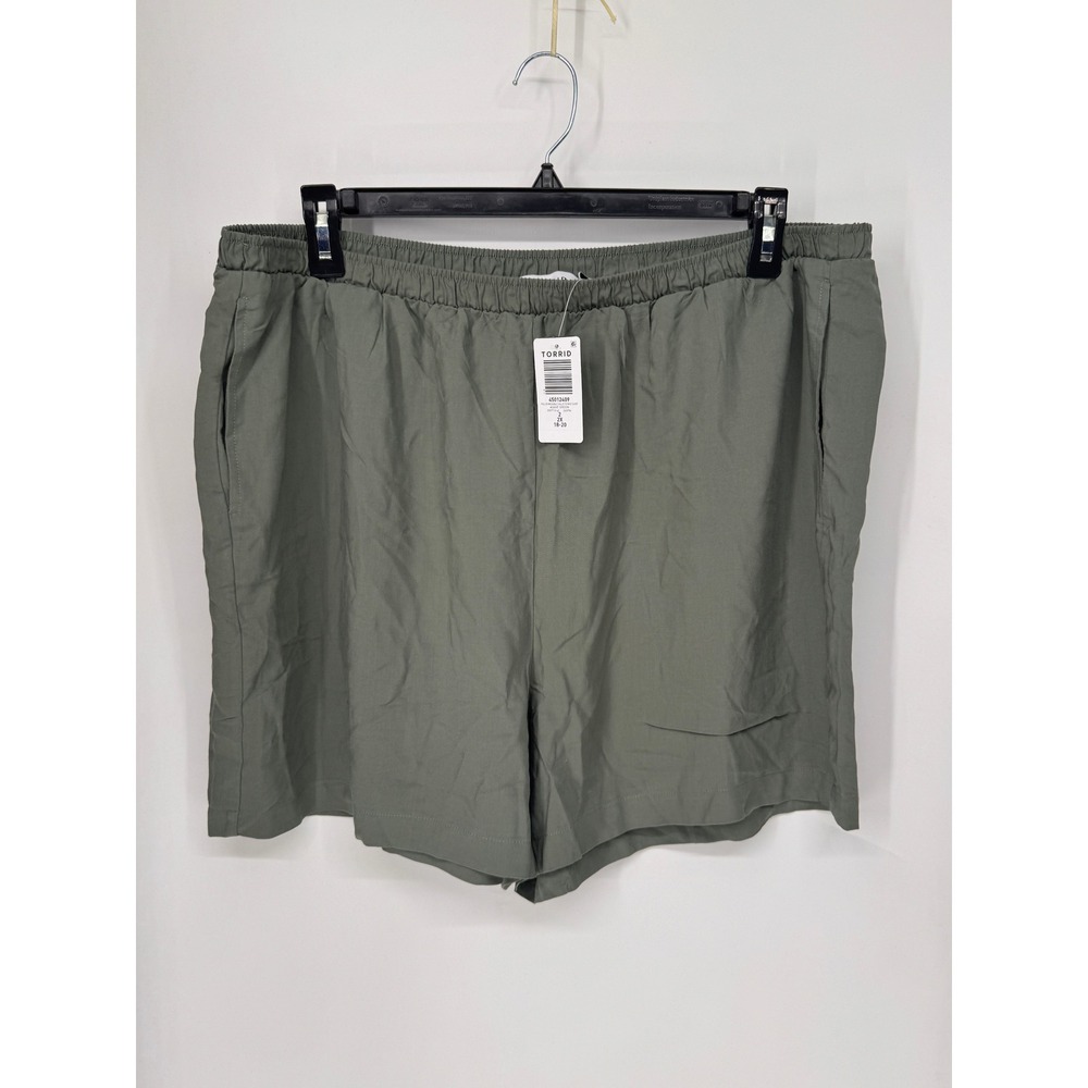 Torrid Shorts Women 2X Green NWT Pull On Washable Challis Elastic Waist Pockets